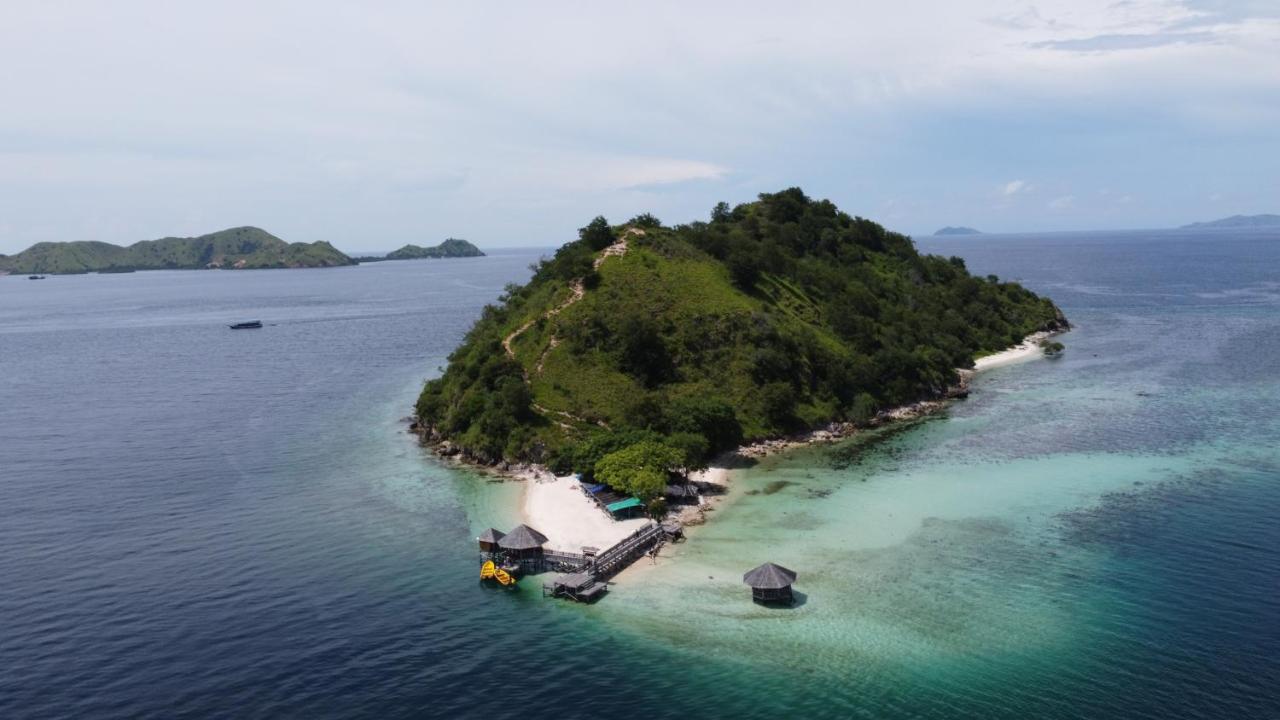 Bintang Flores Hotel Labuan Bajo Bagian luar foto